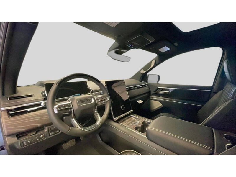 2025 GMC Sierra EV Denali