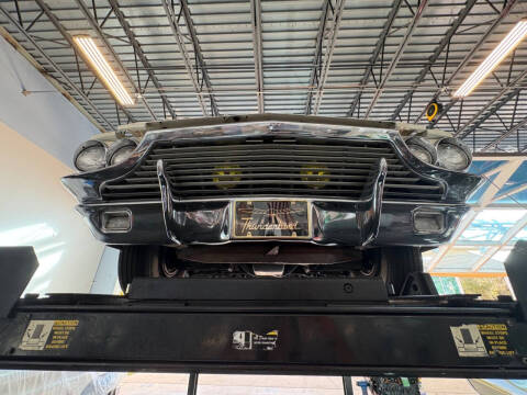 1964 Ford Thunderbird