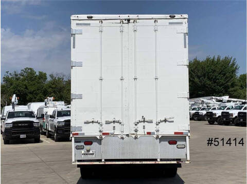 2018 Freightliner M2 106