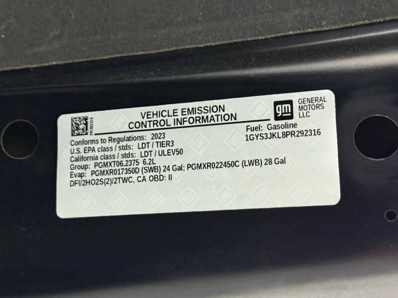 2023 Cadillac Escalade ESV Luxury