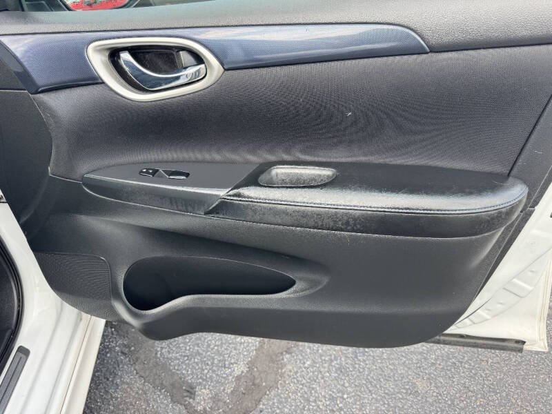 2017 Nissan Sentra SR
