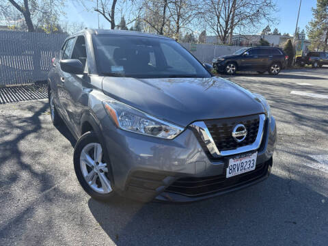 2020 Nissan Kicks S