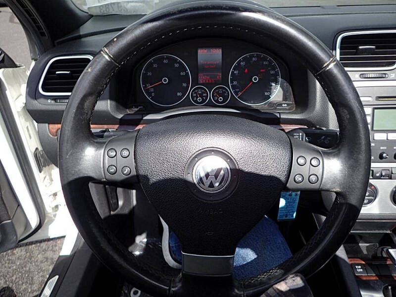 2009 Volkswagen Eos Lux