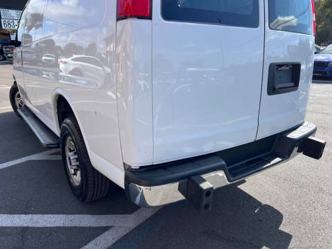 2021 GMC Savana 2500