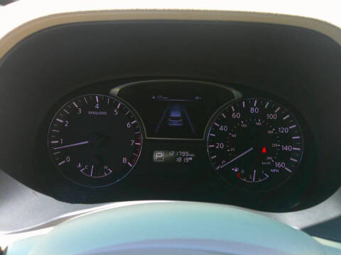 2014 Nissan Pathfinder Platinum