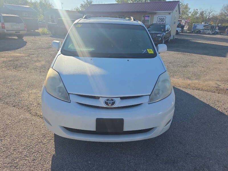 2008 Toyota Sienna XLE