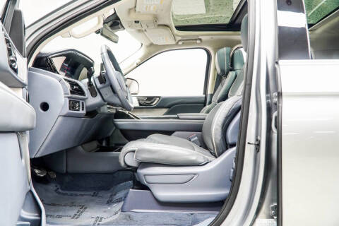 2022 Lincoln Navigator L Black Label