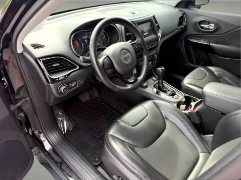 2019 Jeep Cherokee Altitude