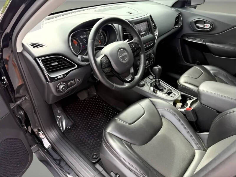 2019 Jeep Cherokee Altitude