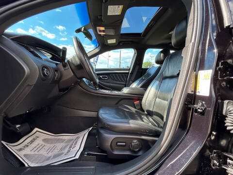 2019 Ford Taurus SEL