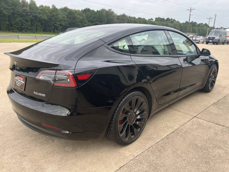2023 Tesla Model 3 Performance