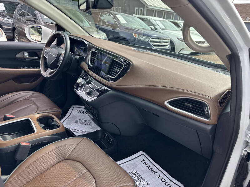 2017 Chrysler Pacifica Limited