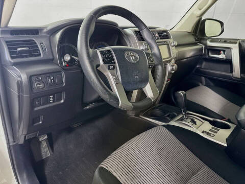 2014 Toyota 4Runner SR5