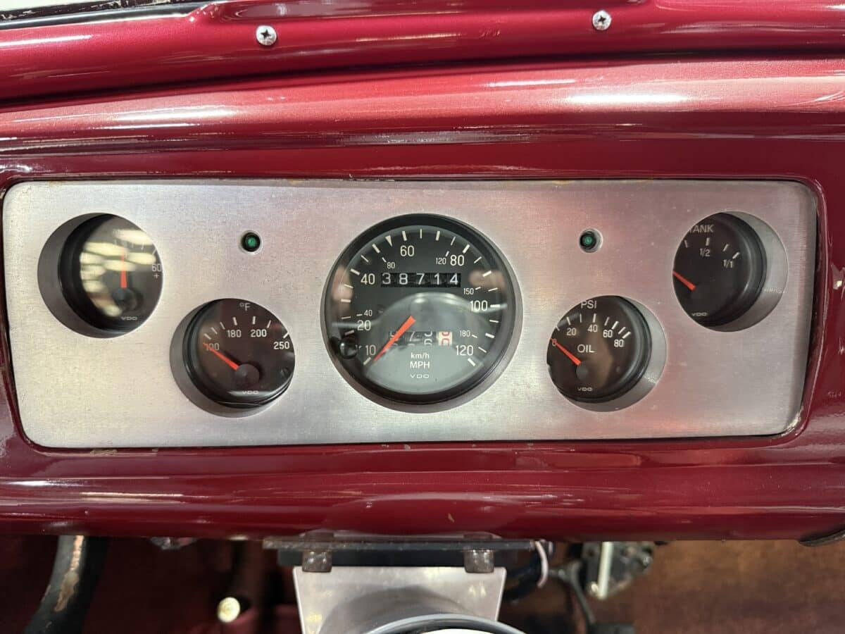 1939 Chevrolet Master Deluxe 37