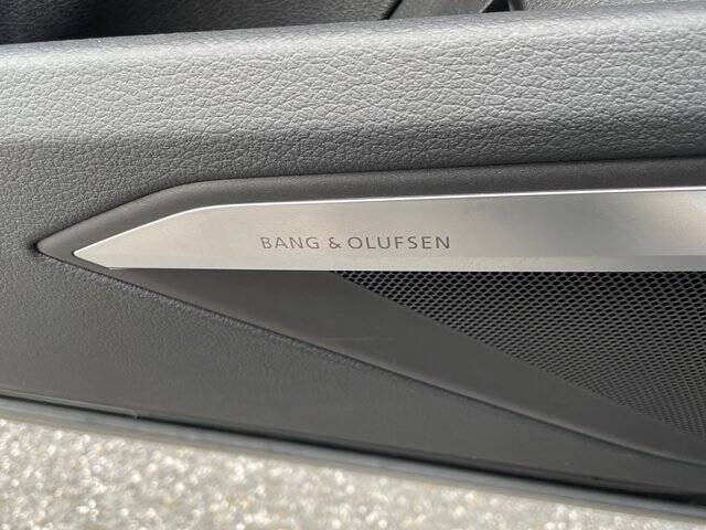 2022 Audi e-tron S quattro Premium Plus