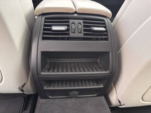 2014 BMW 5 Series 528i