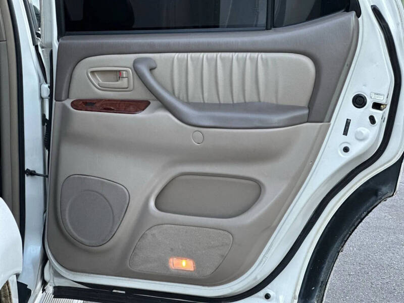 2005 Toyota Sequoia Limited