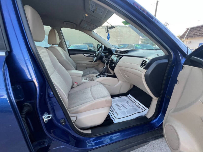 2017 Nissan Rogue S