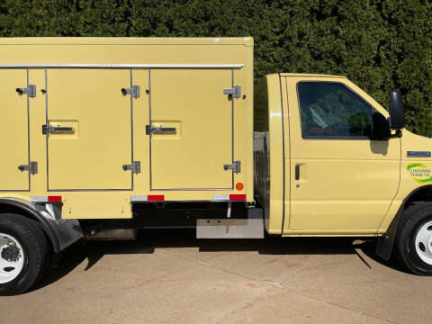 2022 Ford E-Series E-450 SD