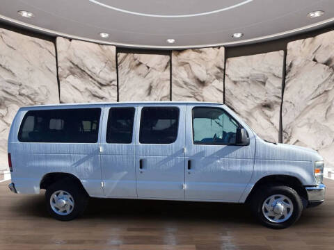 2012 Ford E-Series E-350 SD XLT