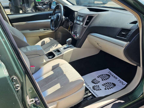 2013 Subaru Outback 2.5i Premium