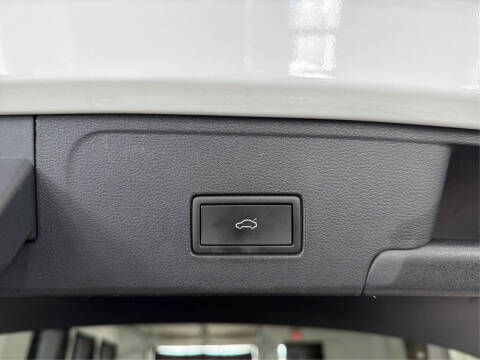 2022 Volkswagen Atlas Cross Sport V6 SE 4Motion