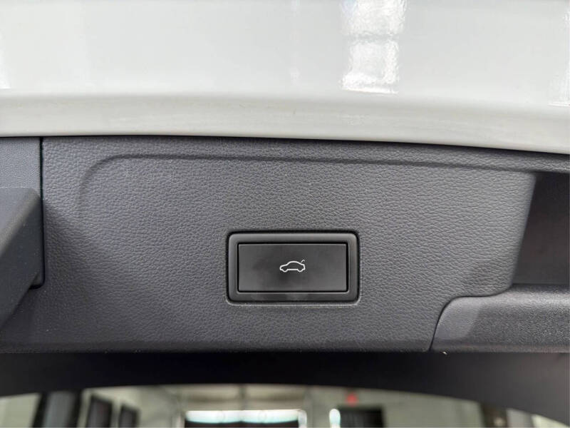 2022 Volkswagen Atlas Cross Sport V6 SE 4Motion