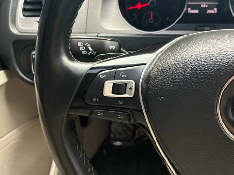 2015 Volkswagen Golf TSI S