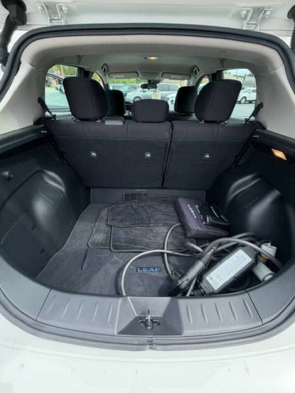 2023 Nissan LEAF S