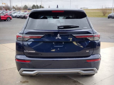 2025 Mitsubishi Outlander SE