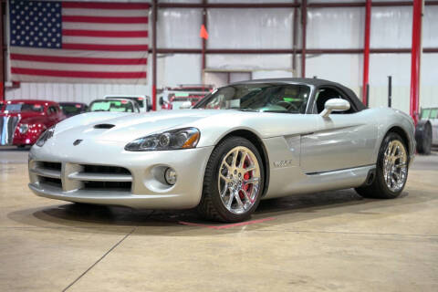 2004 Dodge Viper SRT-10