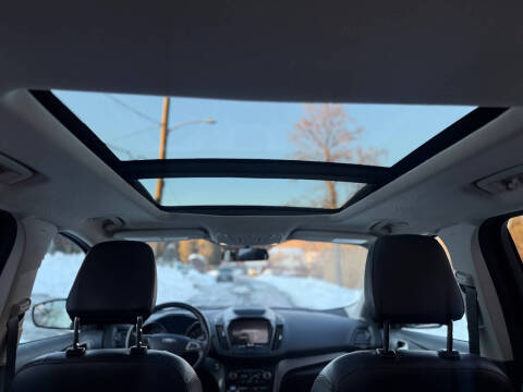 2019 Ford Escape SEL