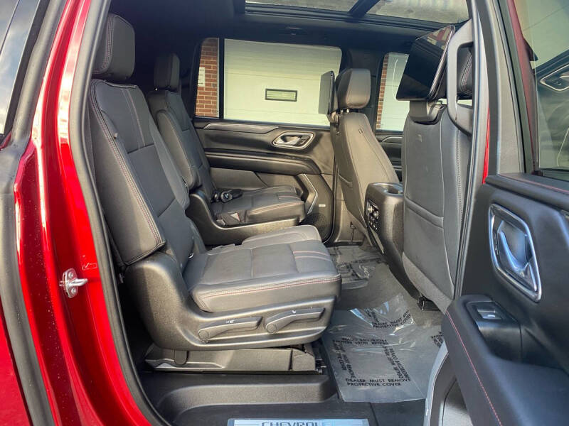 2021 Chevrolet Suburban RST