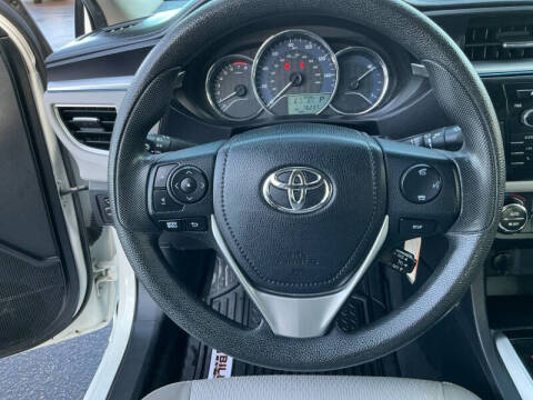 2015 Toyota Corolla LE