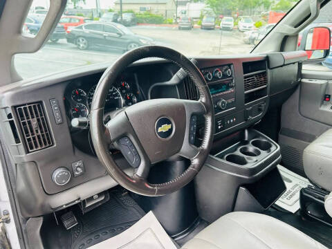 2020 Chevrolet Express 2500