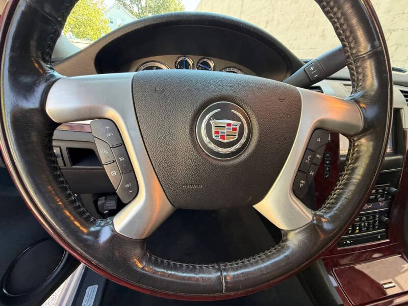 2013 Cadillac Escalade Premium