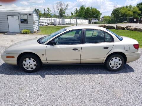 2002 Saturn S-Series for sale at CAR-MART AUTO SALES in Maryville TN