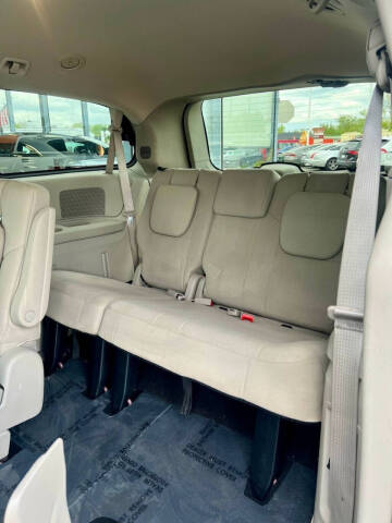 2011 Dodge Grand Caravan Express