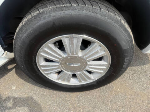 2008 Lincoln Navigator