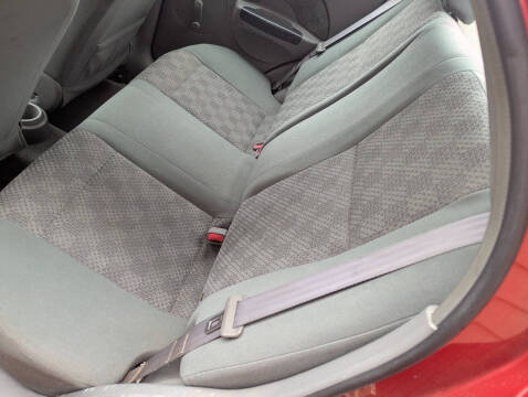 2005 Chevrolet Aveo LS