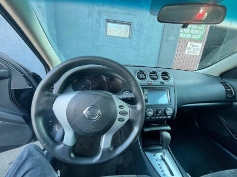 2009 Nissan Altima Hybrid