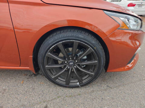 2021 Nissan Altima 2.5 SR