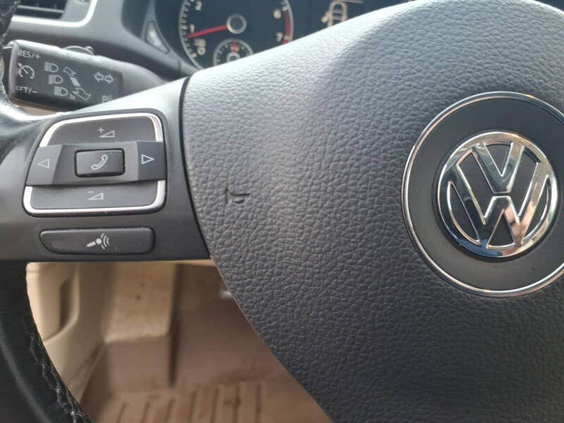 2014 Volkswagen Passat