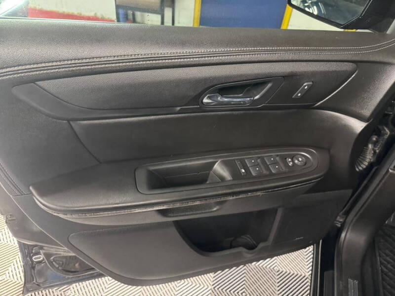 2016 GMC Acadia SLT-1