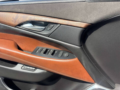 2017 Cadillac Escalade ESV Premium Luxury