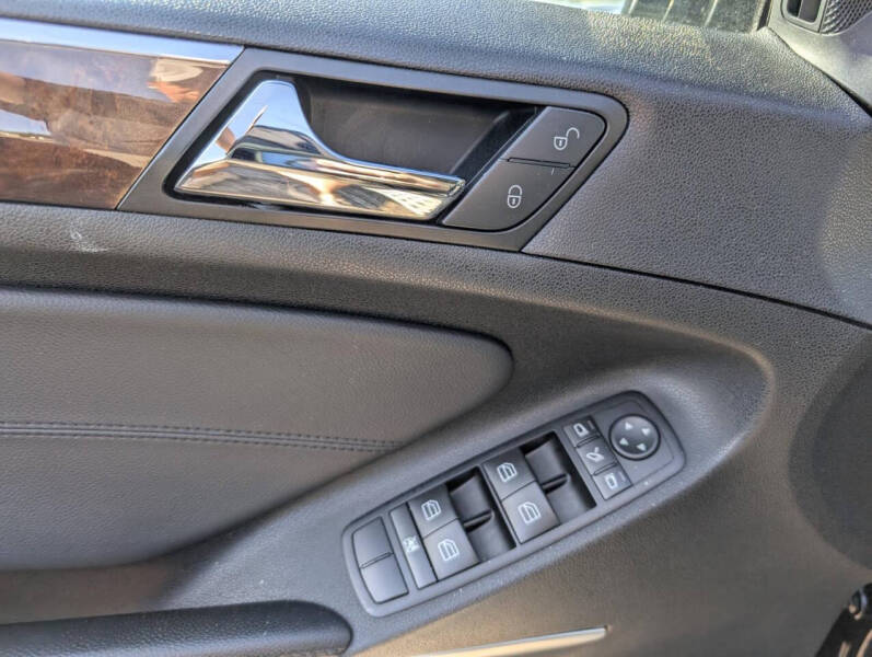 2011 Mercedes-Benz M-Class ML 350