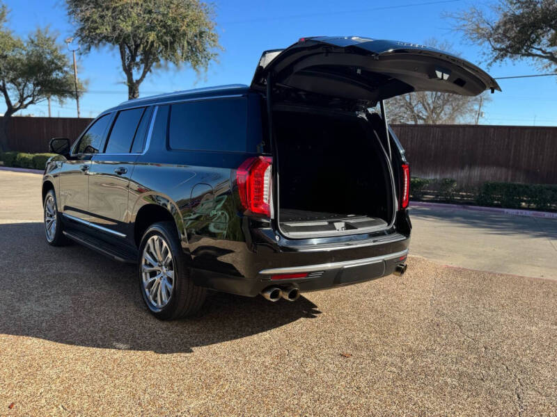 2023 GMC Yukon XL Denali