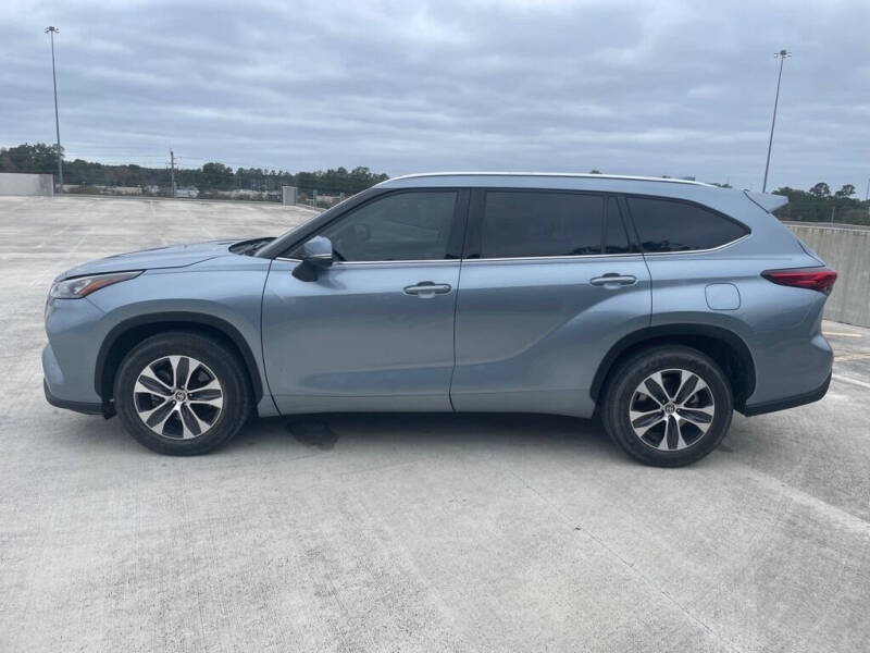 2020 Toyota Highlander XLE