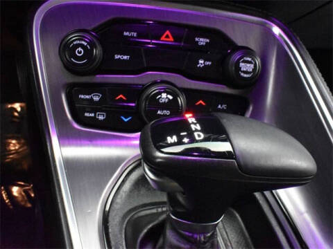 2017 Dodge Challenger SXT