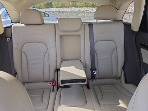 2016 Audi Q5 2.0T quattro Premium Plus